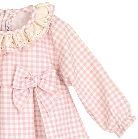 Abitino fantasia a quadretti.Collo volant con inserto in pizzo, fiocchetti in vita.